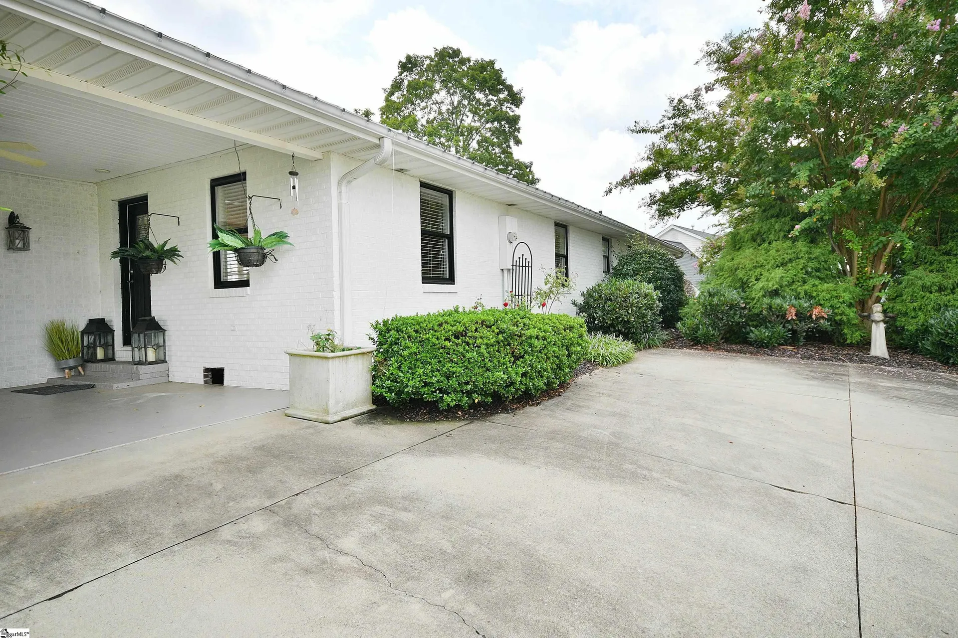 Property image 2 at 5 Twinflower Drive, Taylors, SC 29687