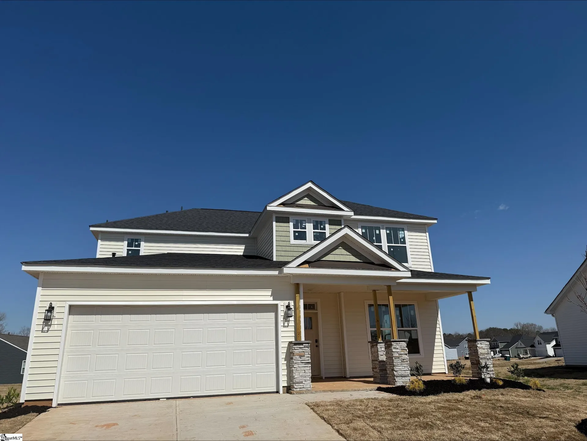 Woodglen, Piedmont Community