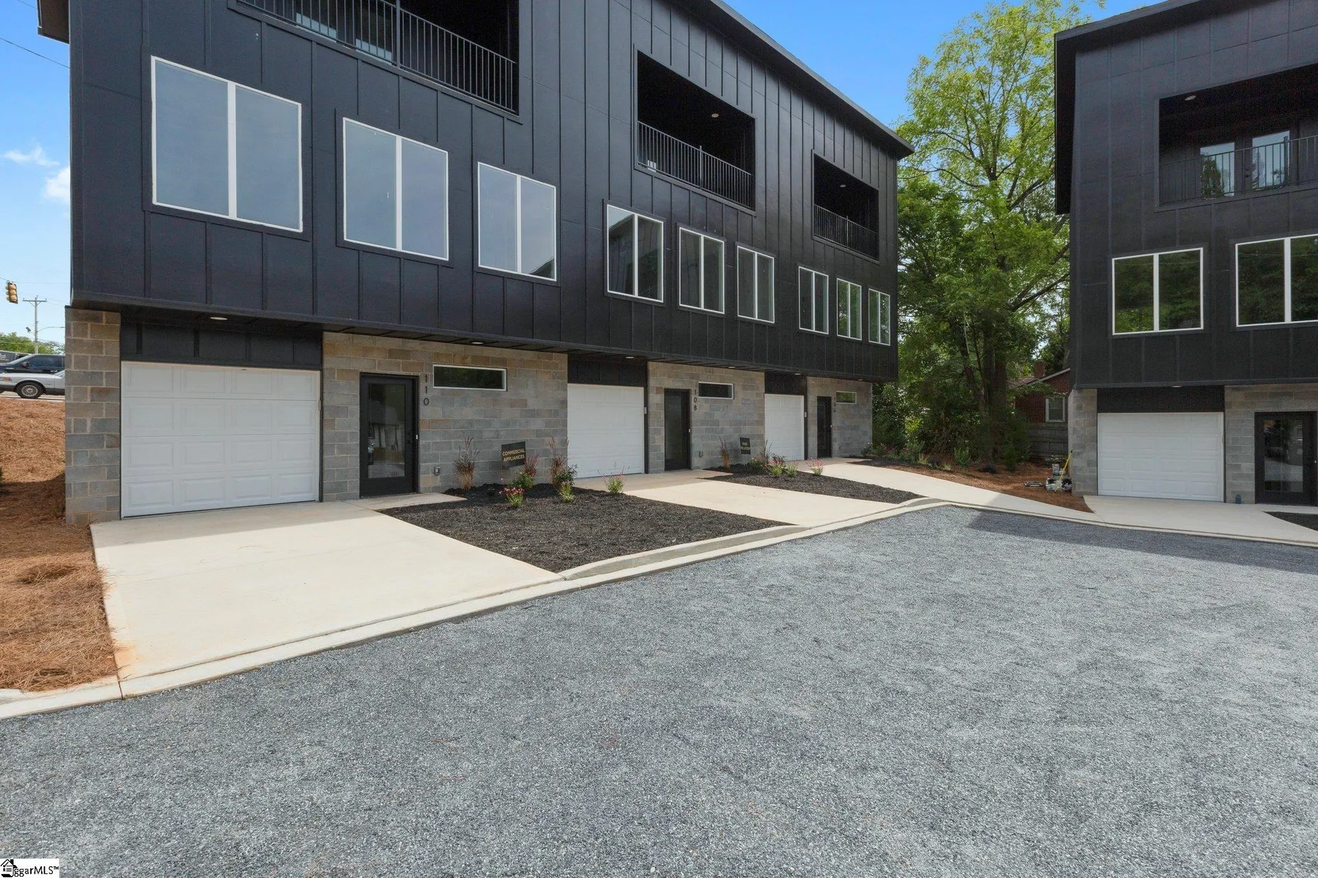106 Textile Court