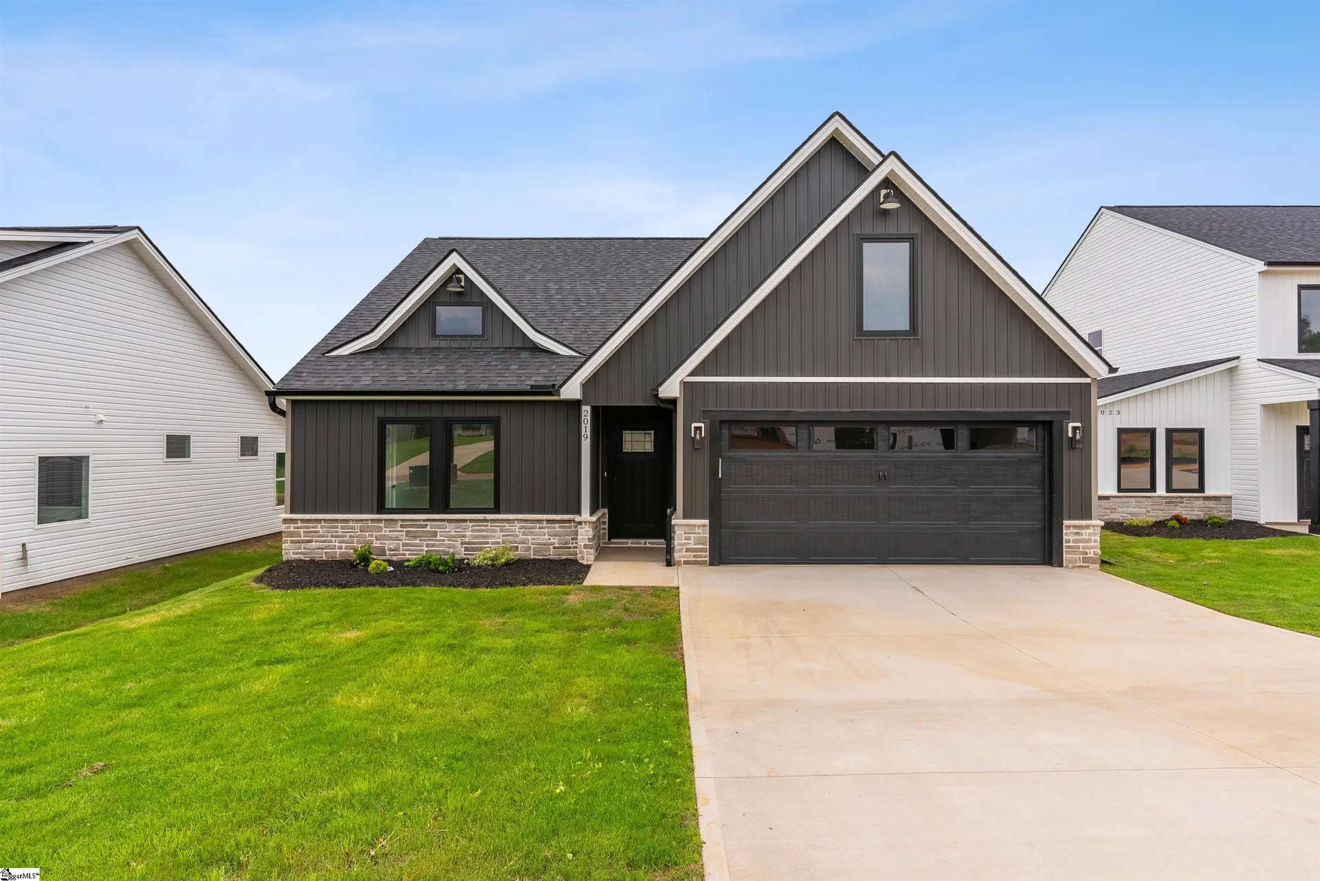 Property image 3 at 2019 Meadow Glen Court, Chesnee, SC 29323