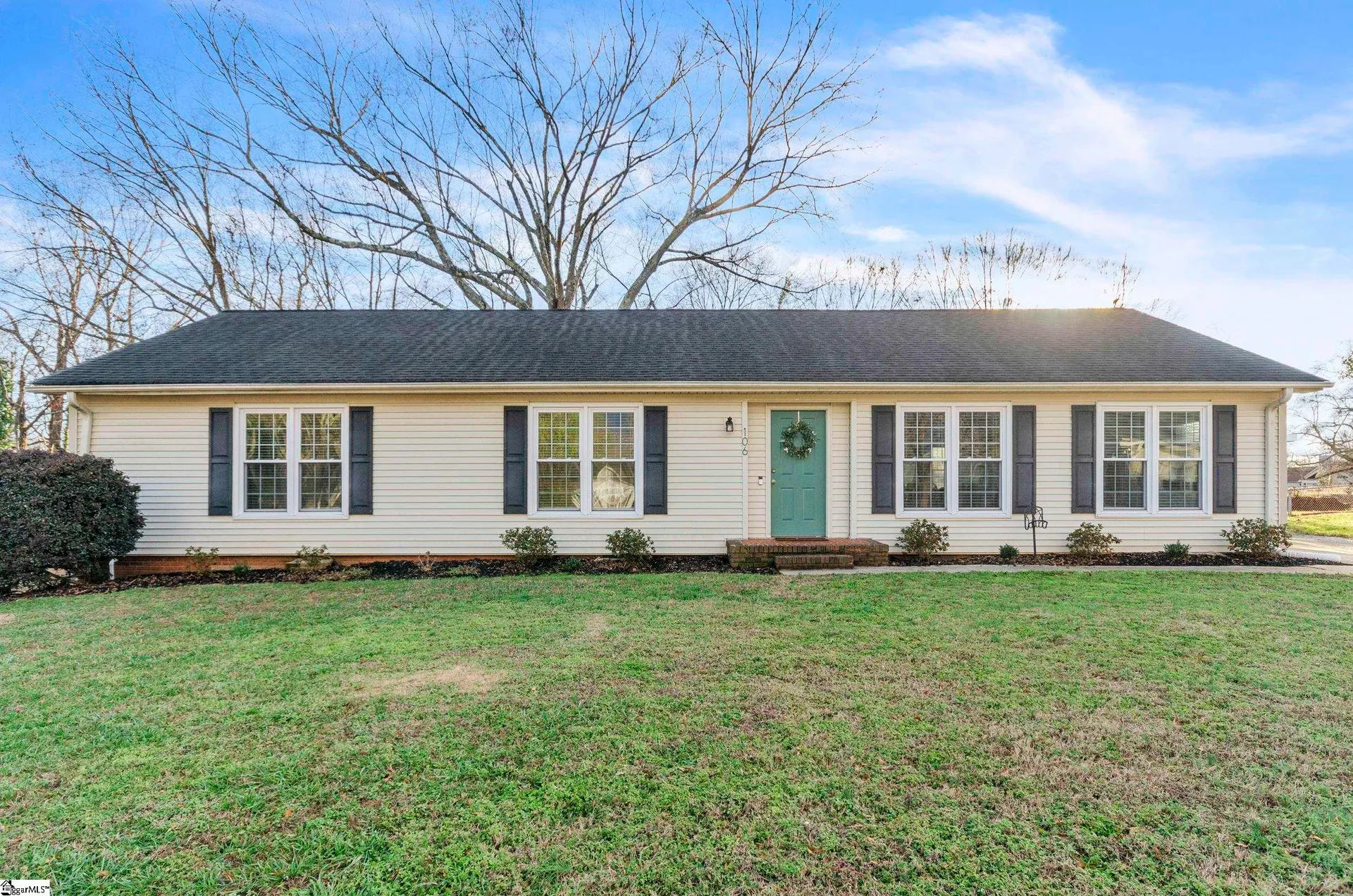 Property image 2 at 106 Governors Court, Greer, SC 29650