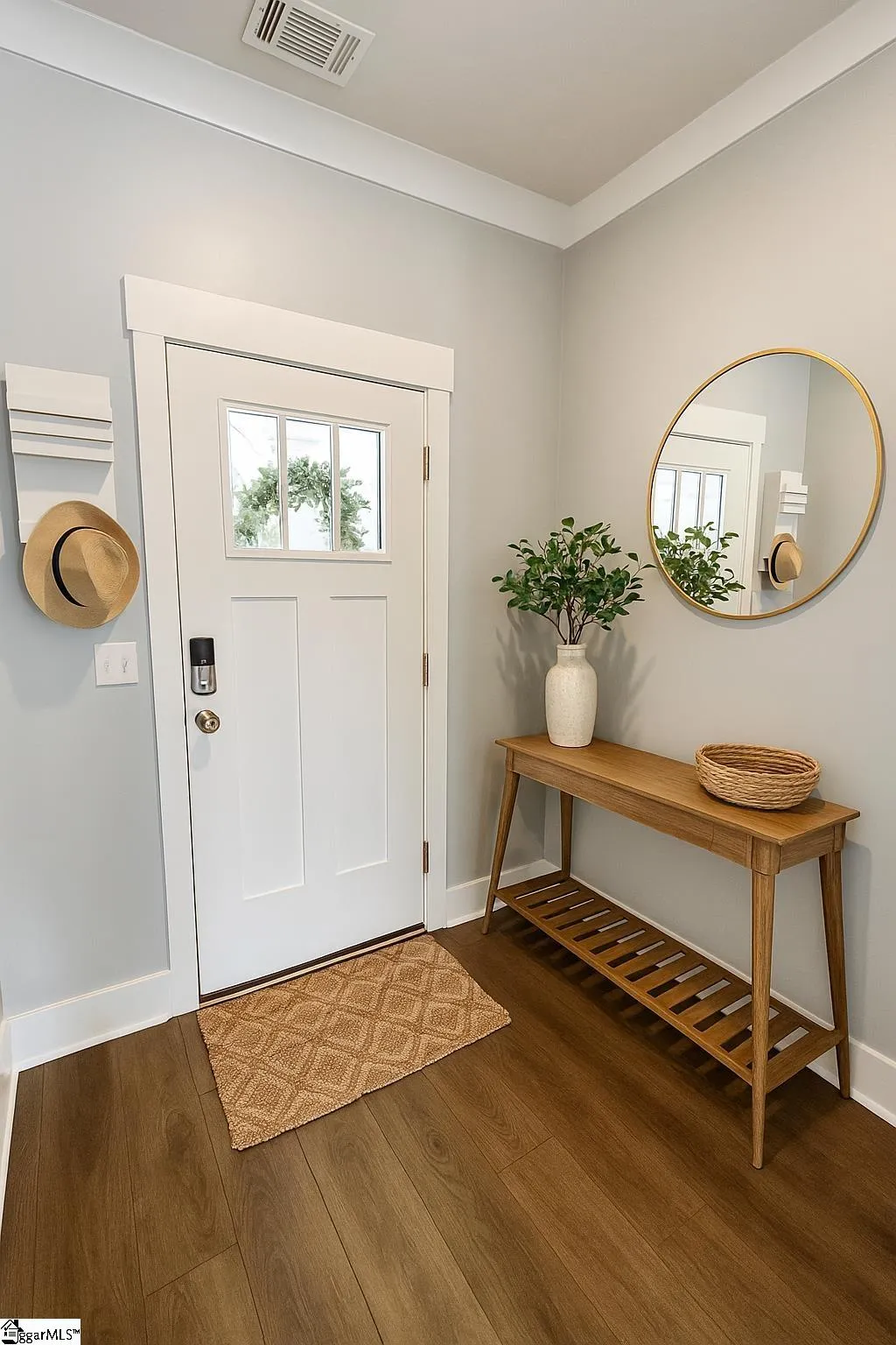 Property image 3 at 37 Mardale Lane, Greenville, SC 29609-0980