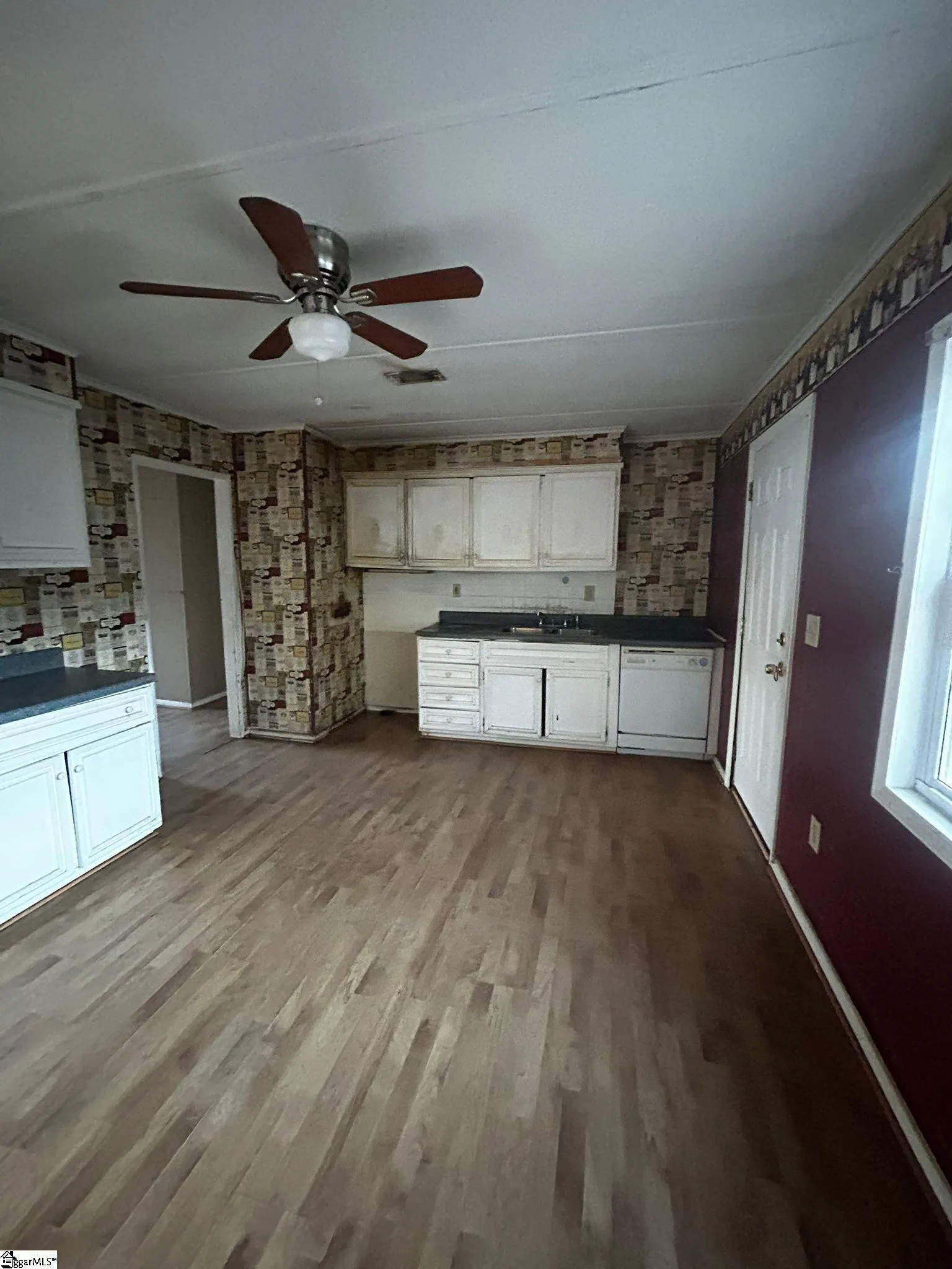 Property image 3 at 1 Lamar Circle, Greenville, SC 29605