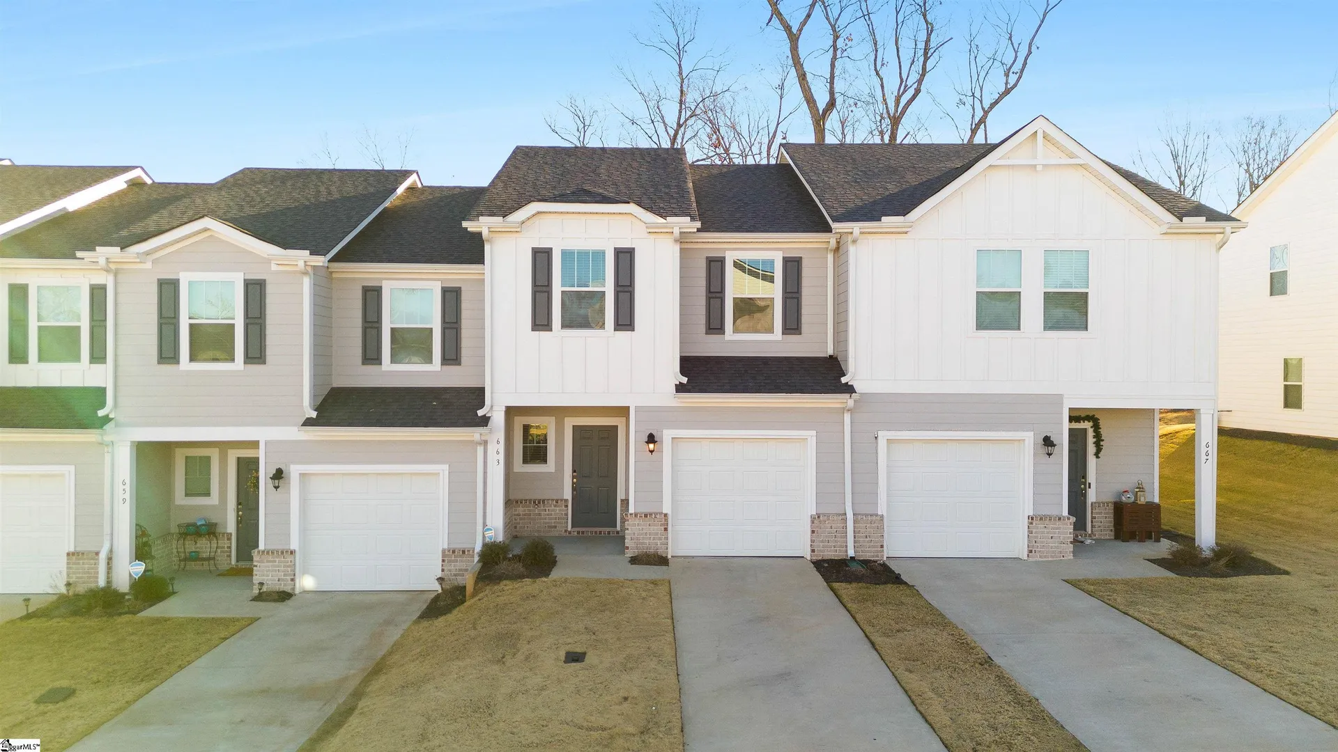 City Station Townes, Greer Community