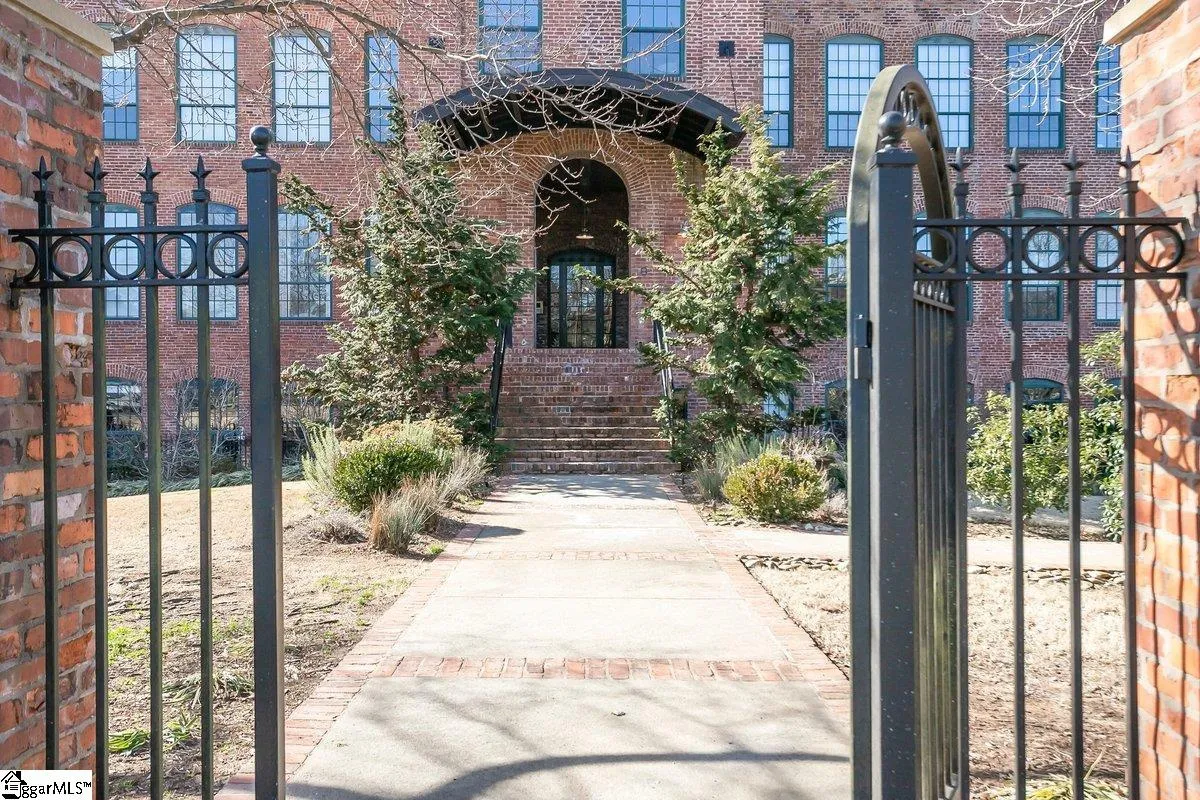 Lofts at Mills Mill, Greenville Community