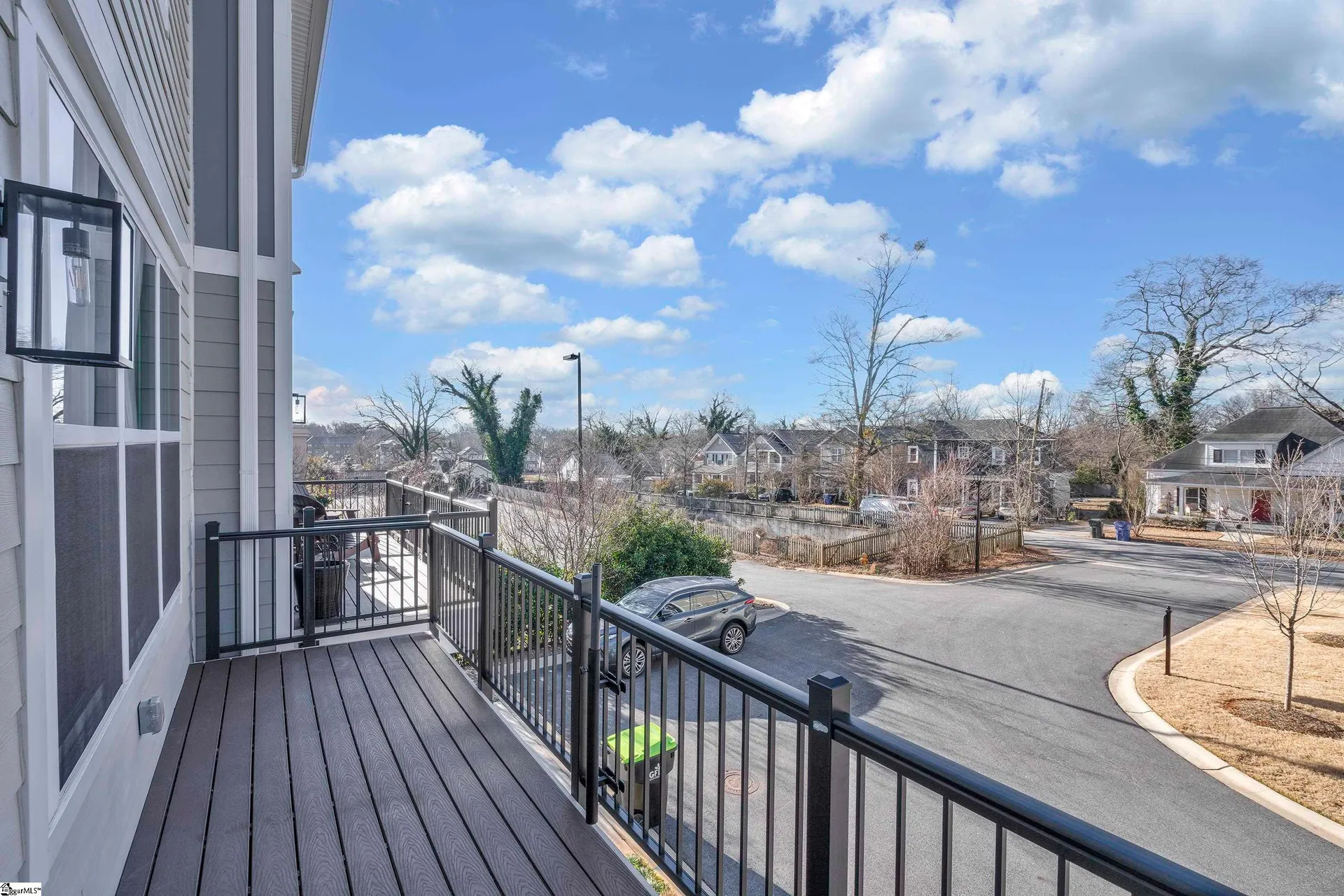 Property image 3 at 305 Pete Hollis Boulevard, Greenville, SC 29601