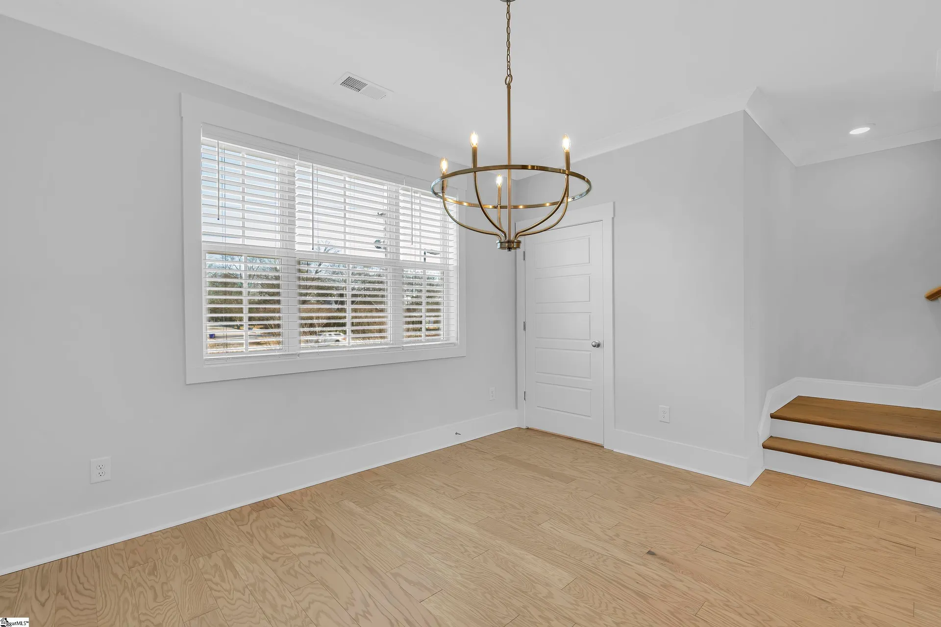 Property image 5 at 305 Pete Hollis Boulevard, Greenville, SC 29601