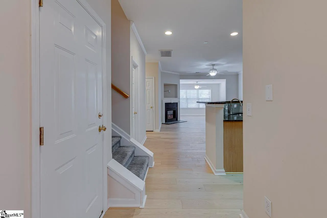 Property image 3 at 419 Falling Rock Way, Greenville, SC 29615