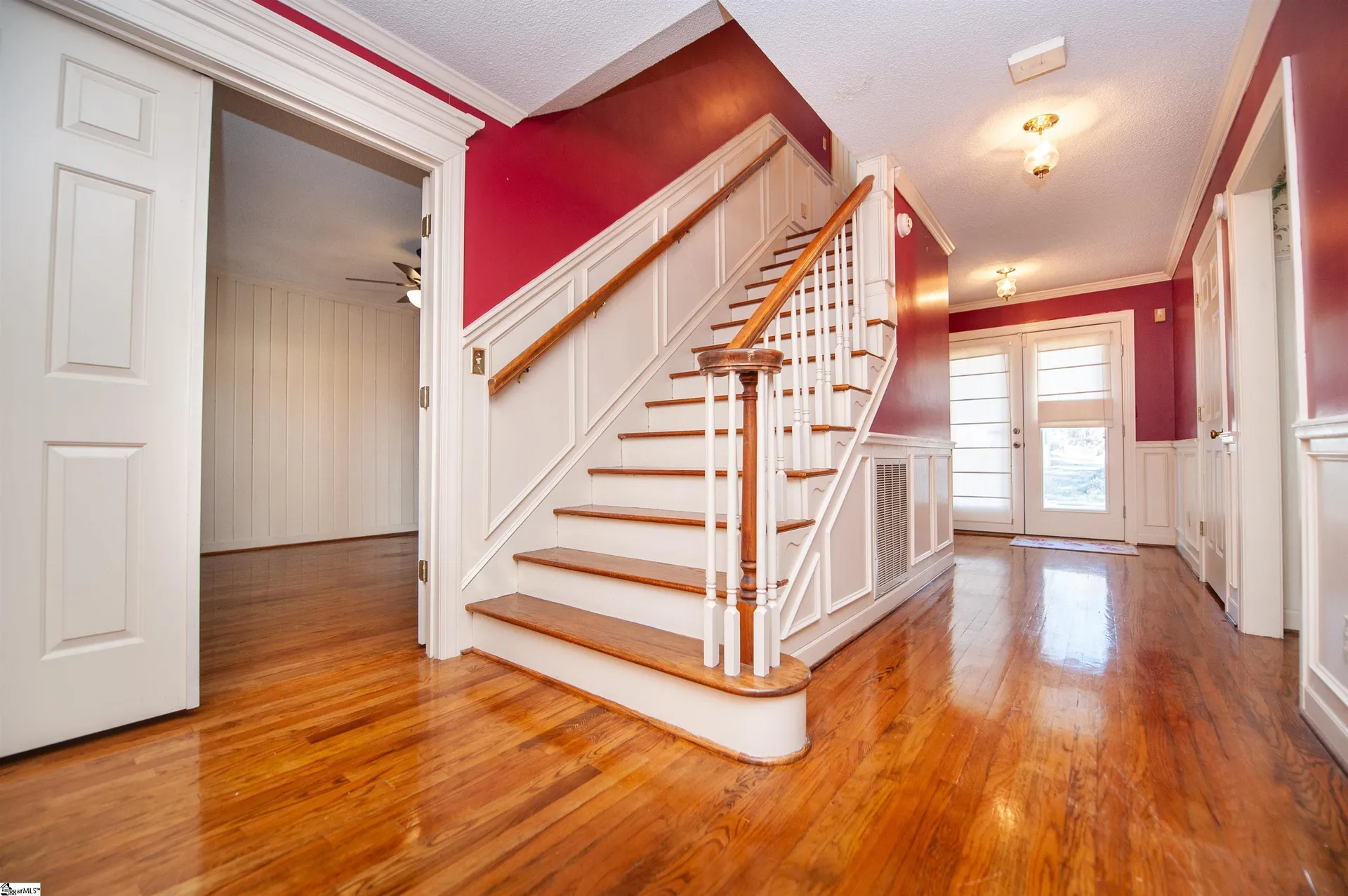 Property image 2 at 100 Heritage Hills Drive, Spartanburg, SC 29307