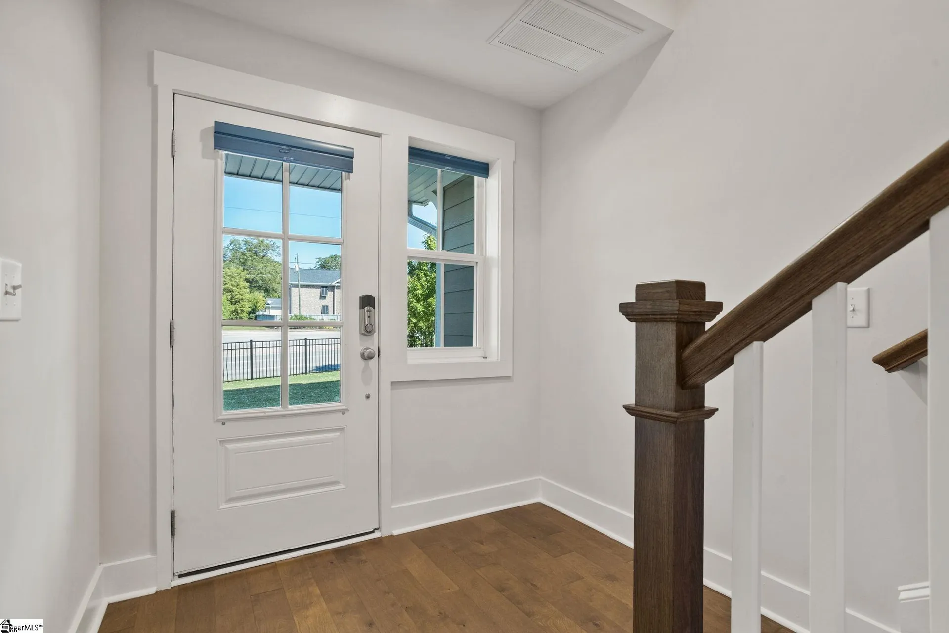 Property image 3 at 315 Pete Hollis Boulevard, Greenville, SC 29601