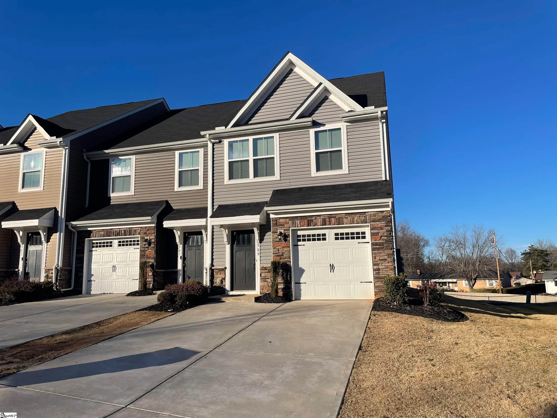 309 Hunt Glenn Court