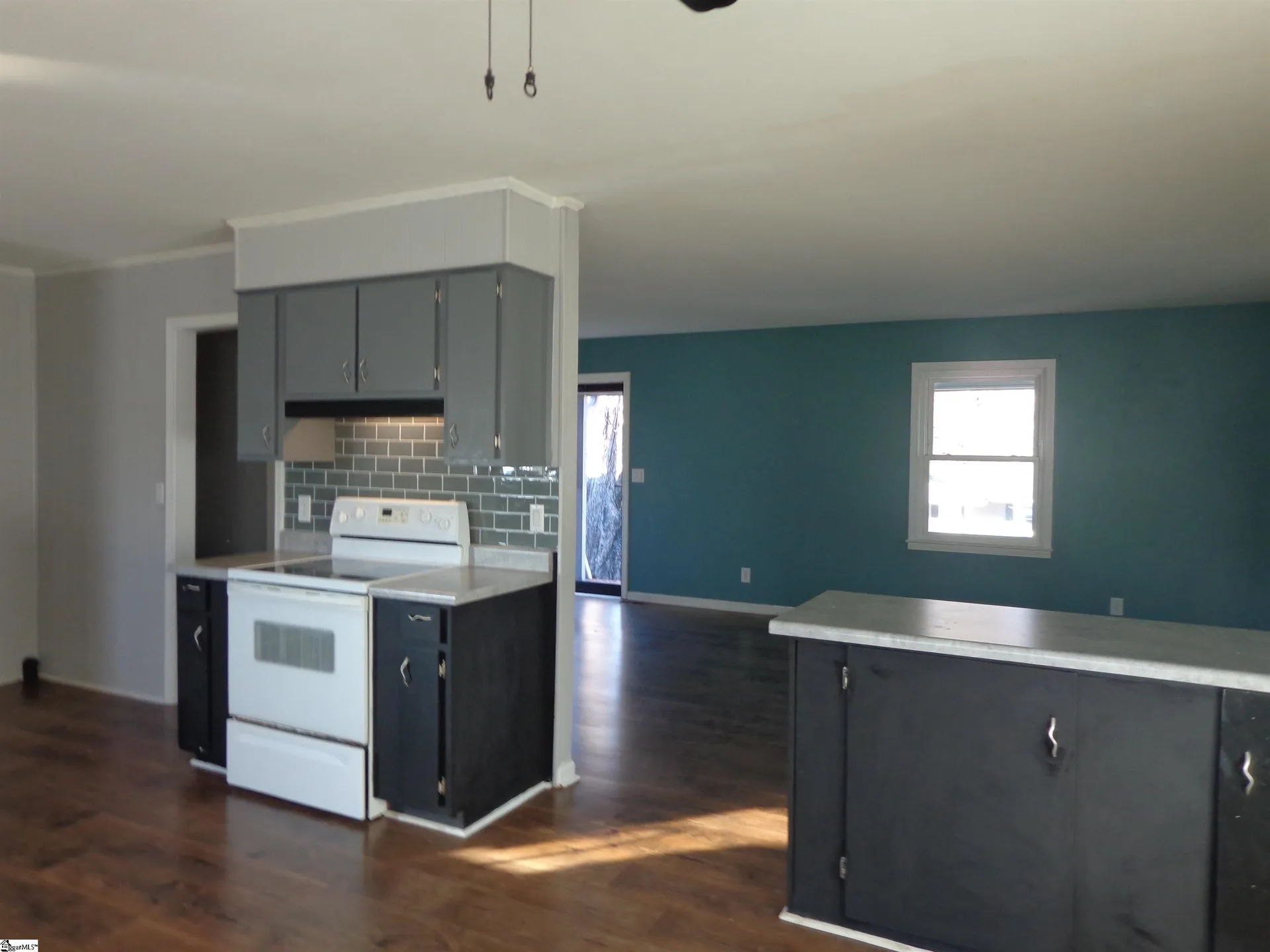 Property image 5 at 258 Clearview Circle, Travelers Rest, SC 29690-9547