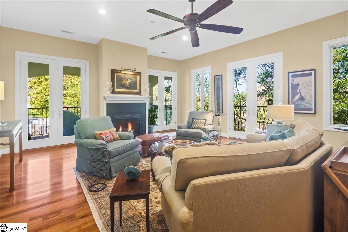 Property image 4 at 1209 E Washington Street, Greenville, SC 29601