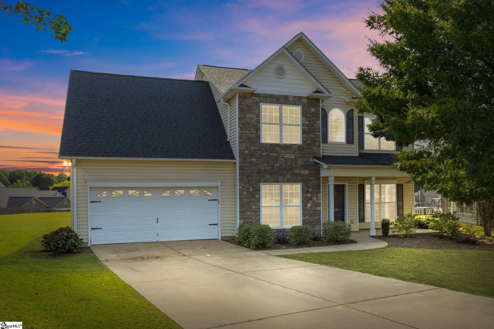 308 Ellsworth Court
