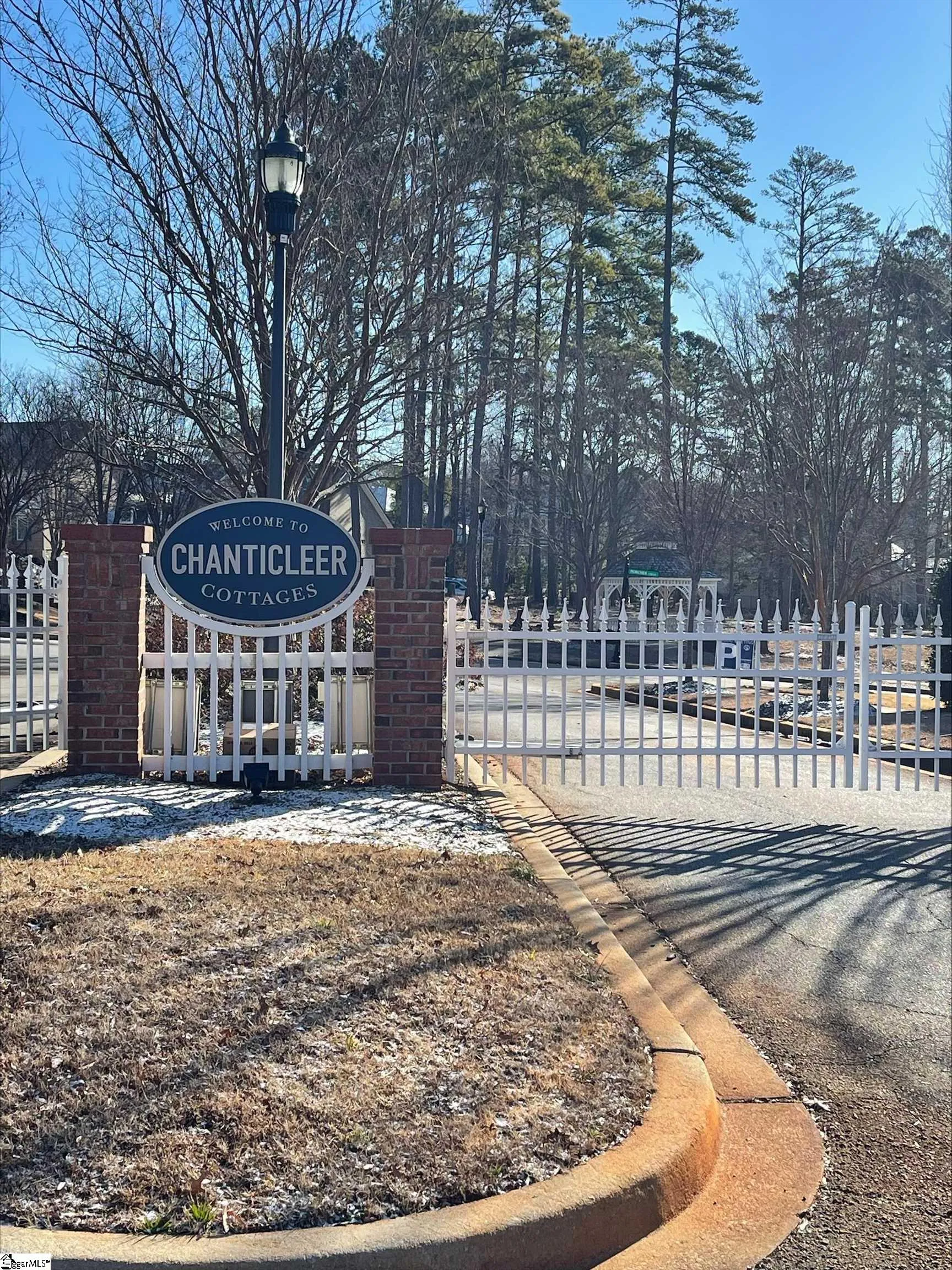 Property image 2 at 15 Porcher Circle, Greenville, SC 29605