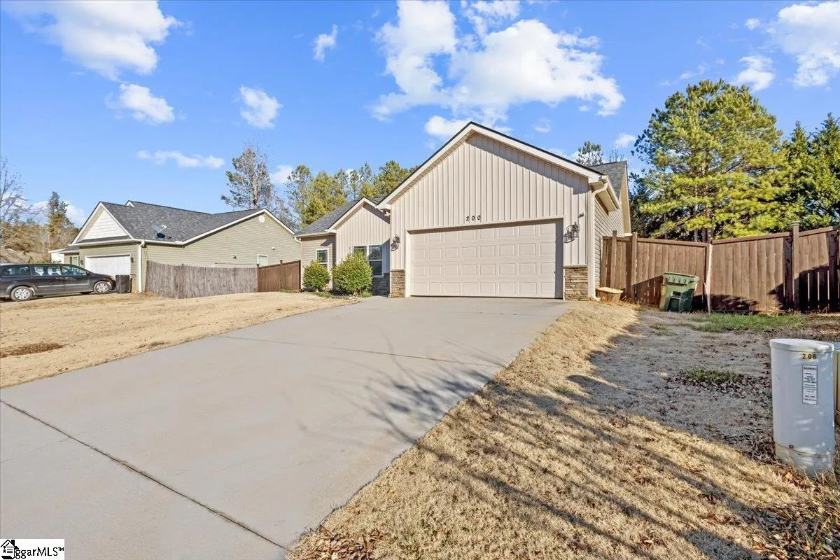 Property image 3 at 200 Dream Lane, Liberty, SC 29657