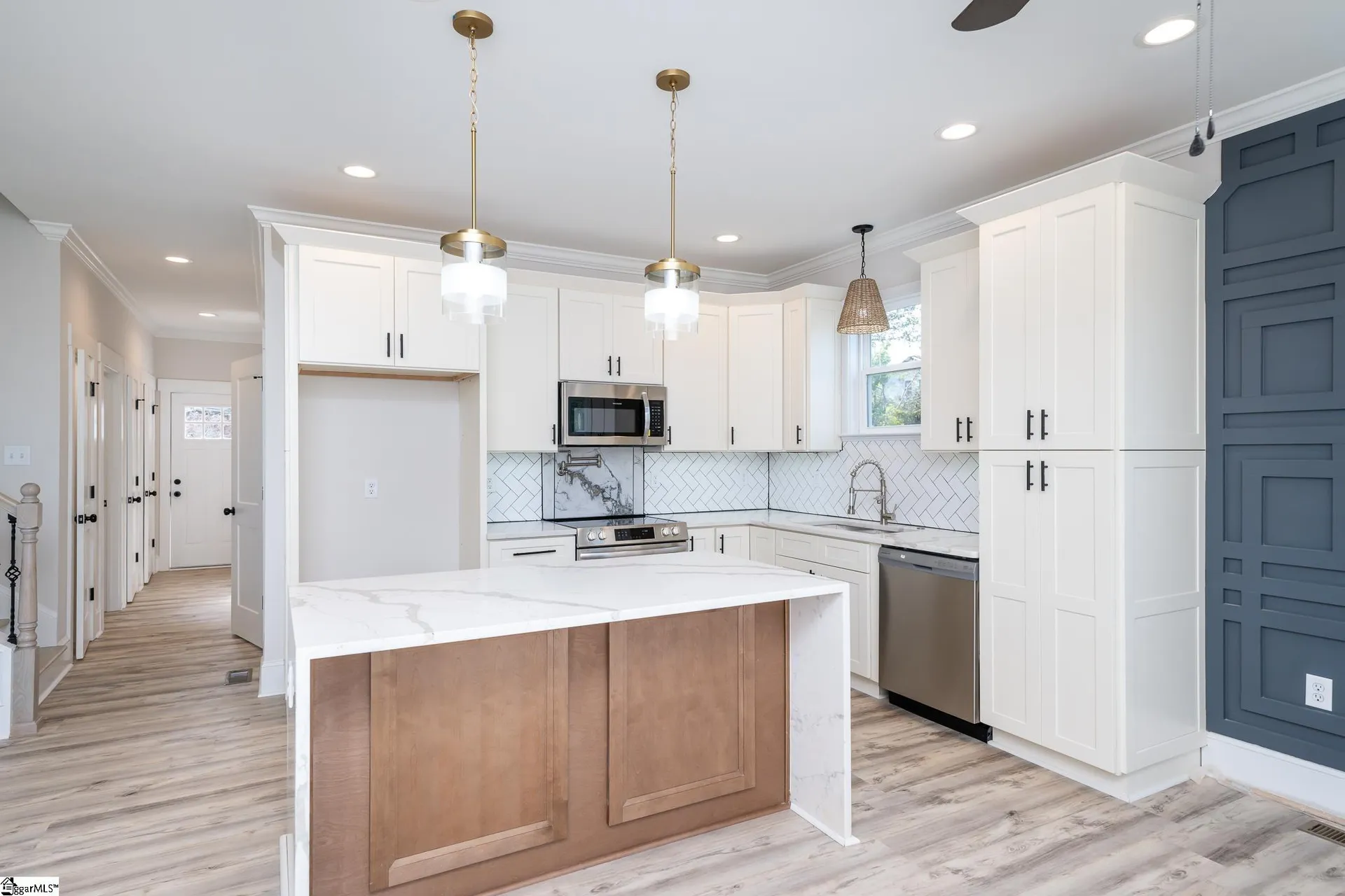 Property image 4 at 341 Gower Street, Greenville, SC 29611