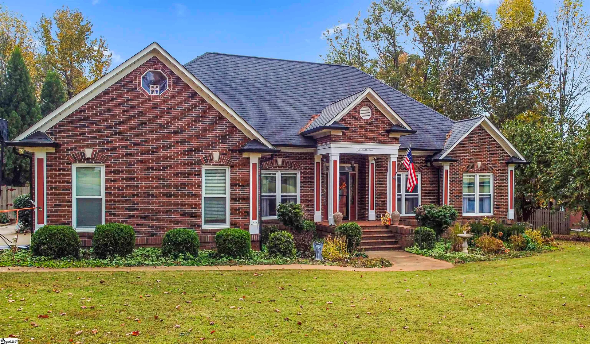 Property image 1 at 331 Fishermans Cove, Inman, SC 29349