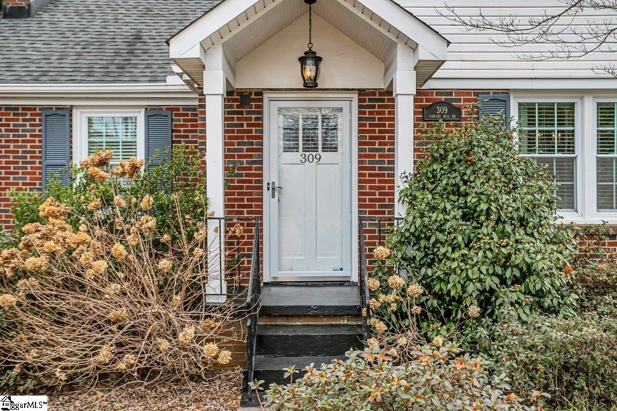 Property image 2 at 309 Parkins Mill Road, Greenville, SC 29607