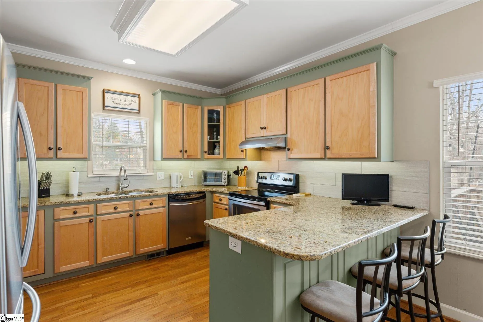 Property image 4 at 418 Legrand Boulevard, Greenville, SC 29607