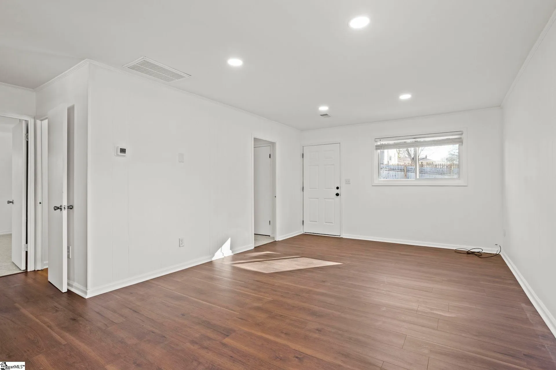 Property image 2 at 38 Kimbell Court, Greenville, SC 29617