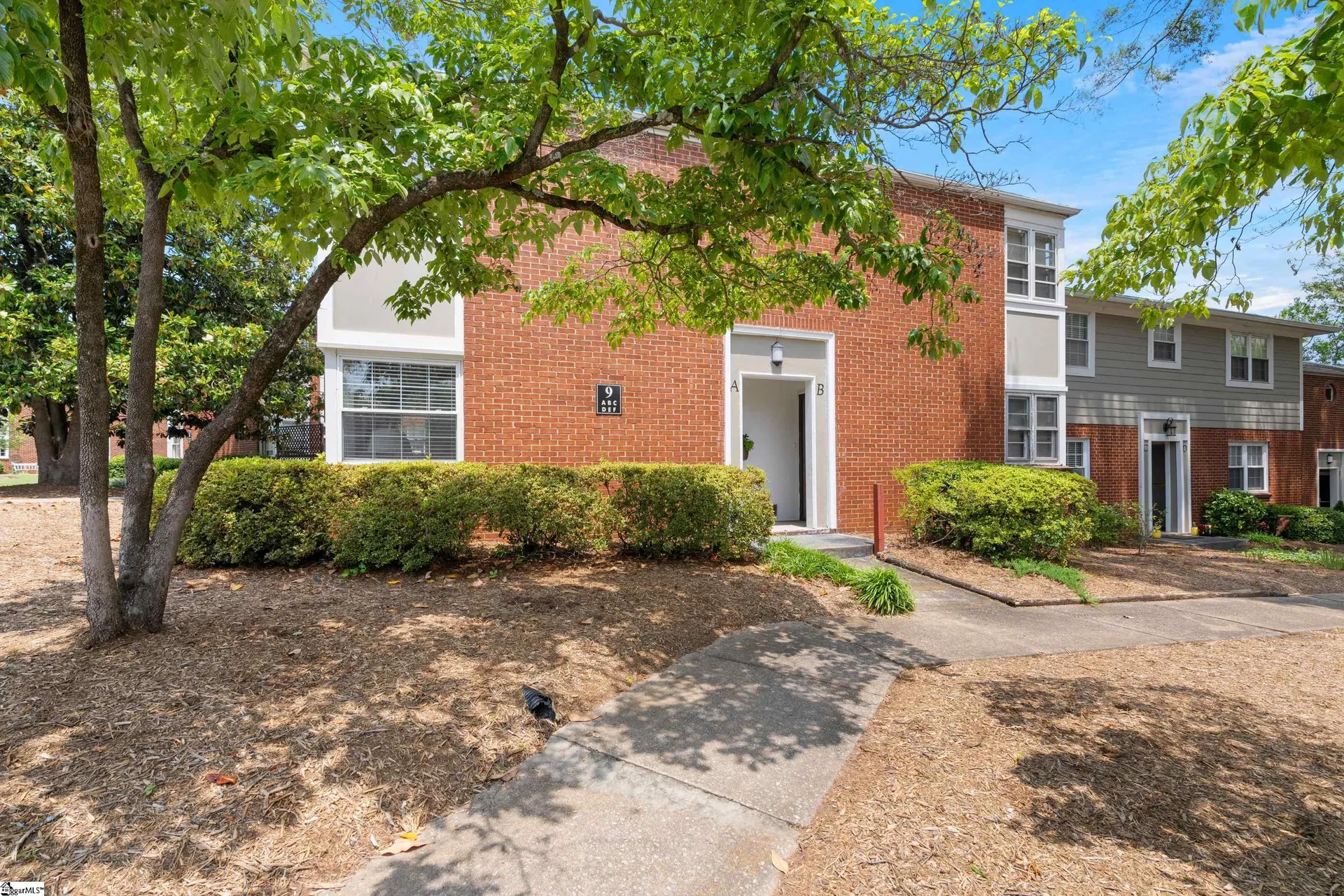 Property image 2 at 100 Lewis Drive, Greenville, SC 29605