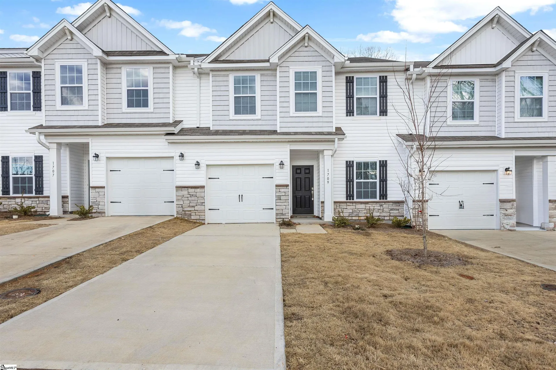 Woodmont Springs, Piedmont Community