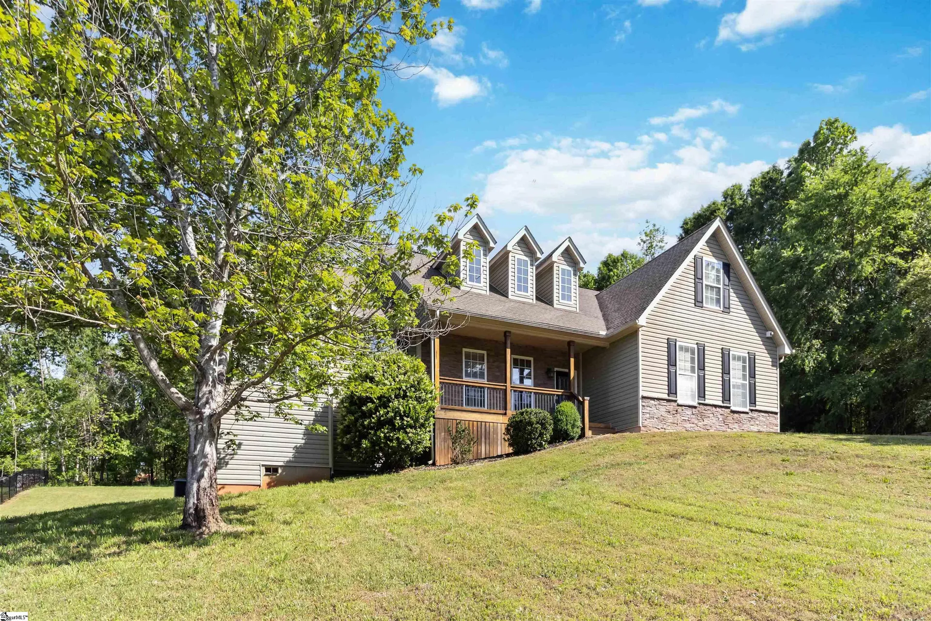 Property image 4 at 208 Quercus Run, Fountain Inn, SC 29644