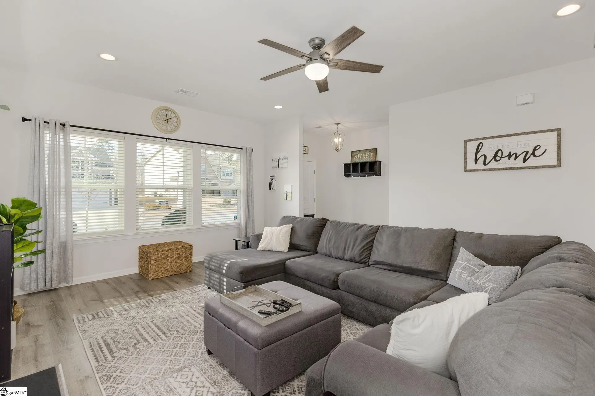 Property image 4 at 312 Starling Avenue, Easley, SC 29642