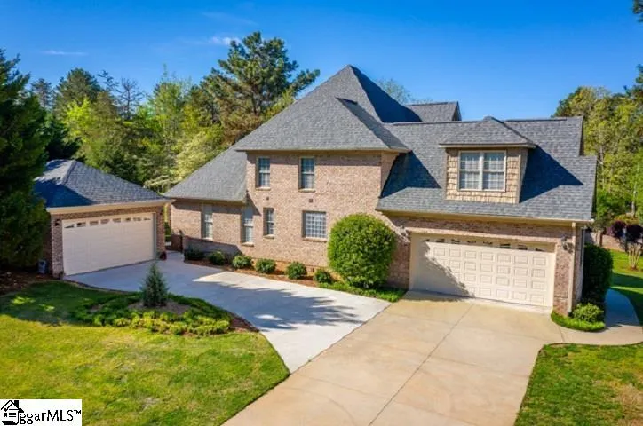Property image 2 at 2600 Dog Leg Lane, Seneca, SC 29678