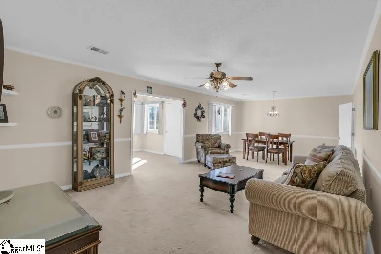 Property image 5 at 204 Lakeside Circle, Greenville, SC 29615