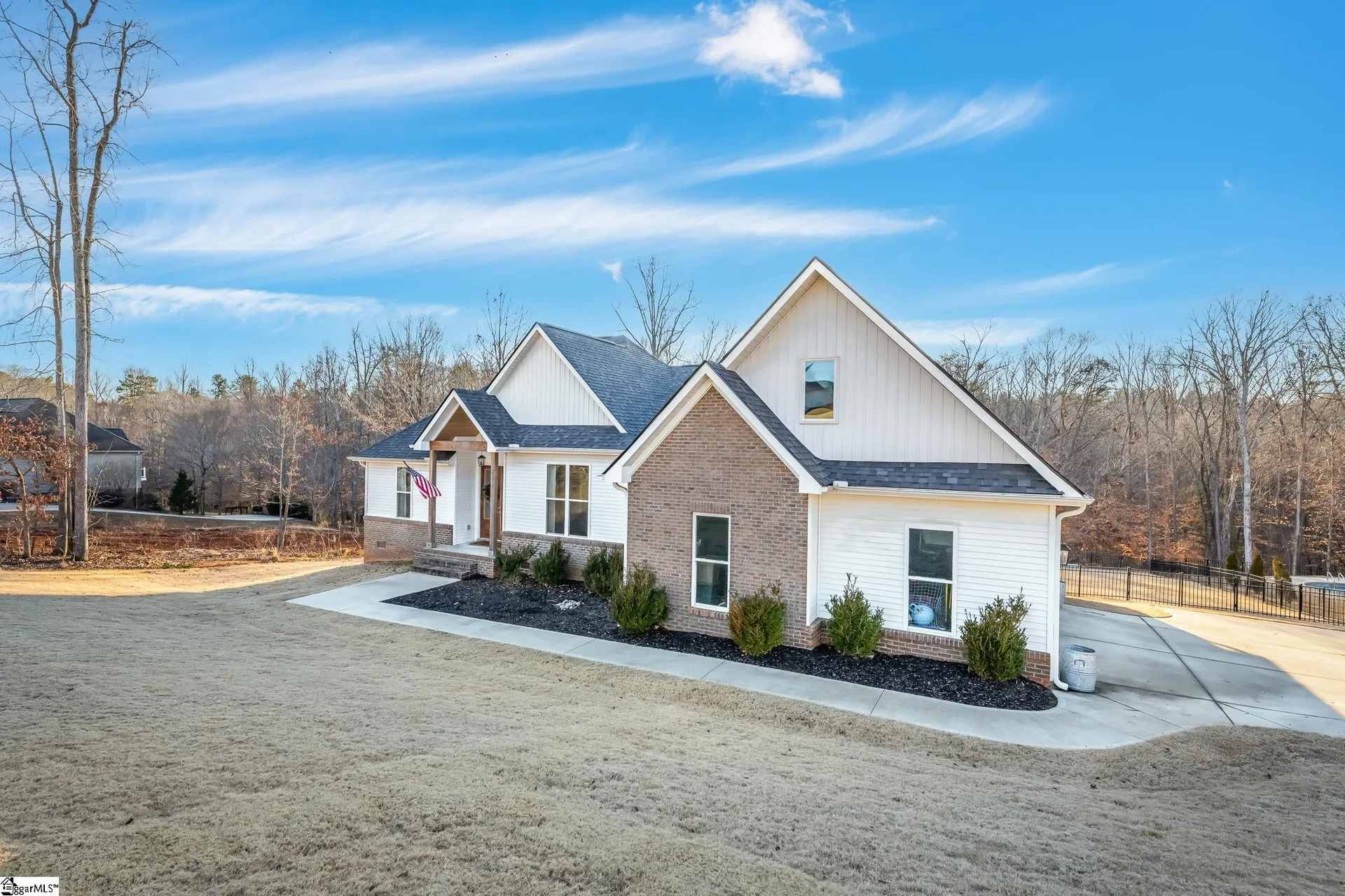 Property image 3 at 213 Saddle Creek Court, Greer, SC 29651