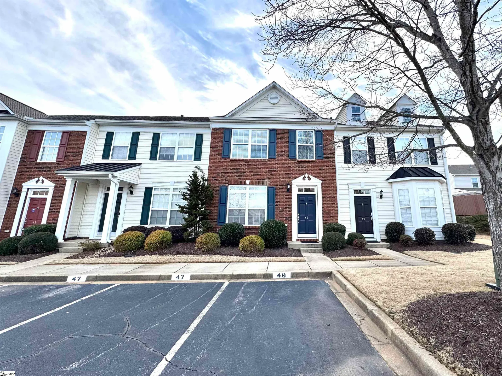 Lismore Village, Greer Community