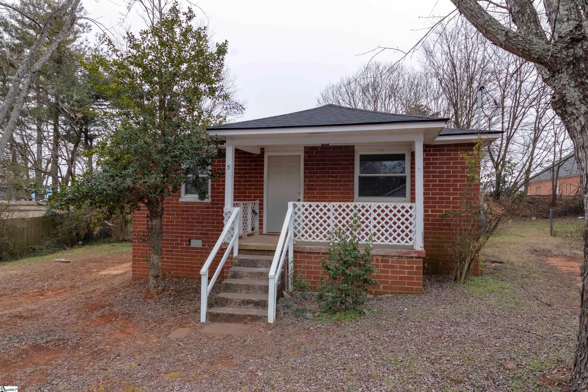 Property image 2 at 5 Yellowstone Drive, Greenville, SC 29617