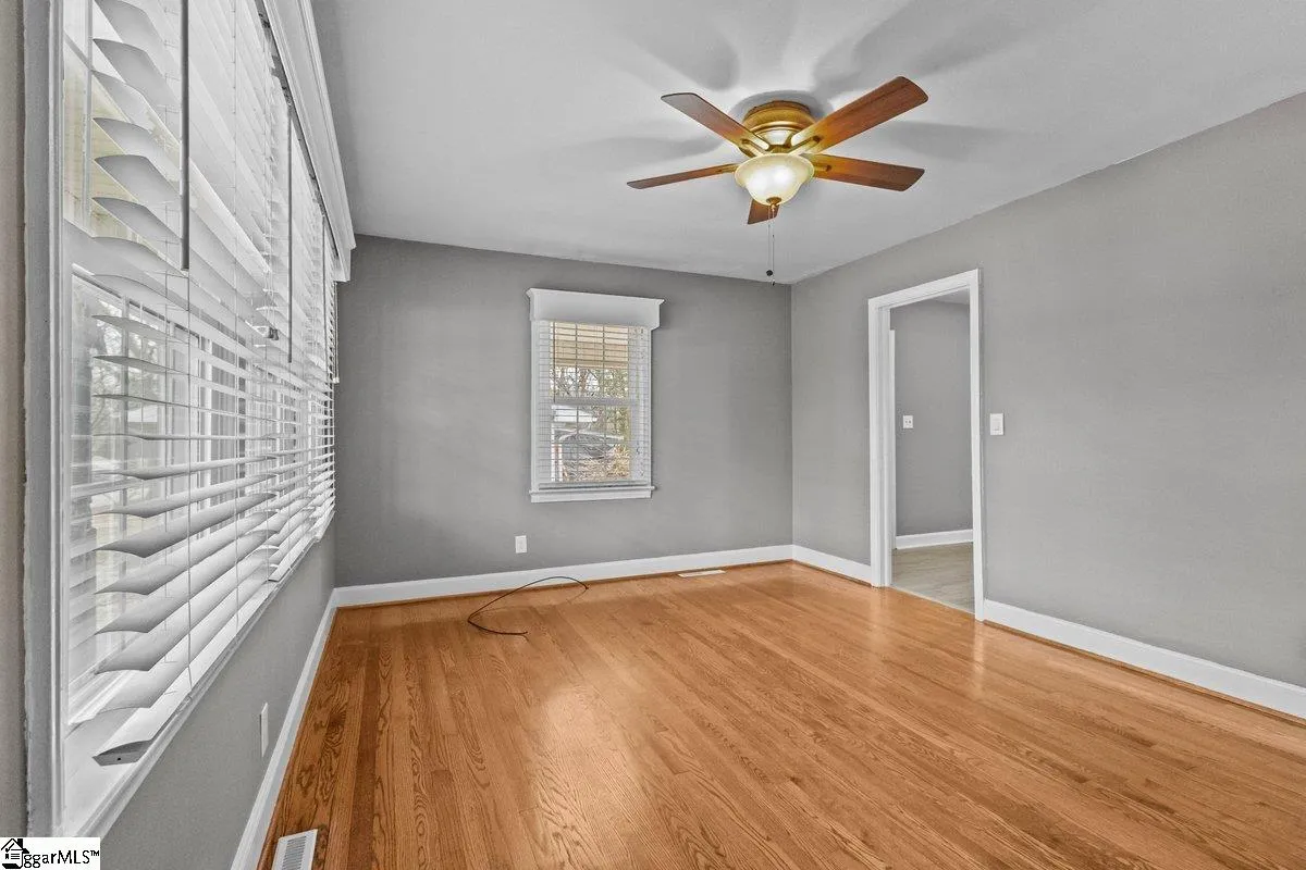 Property image 3 at 6 Tiffany Drive, Taylors, SC 29687