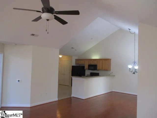 Property image 5 at 143 Ravines Lane, Spartanburg, SC 29301