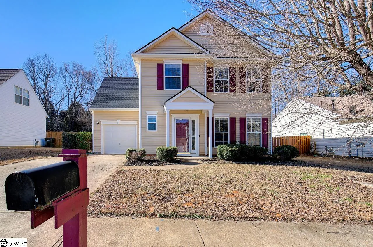 Property image 2 at 305 Stillwater Court, Simpsonville, SC 29681