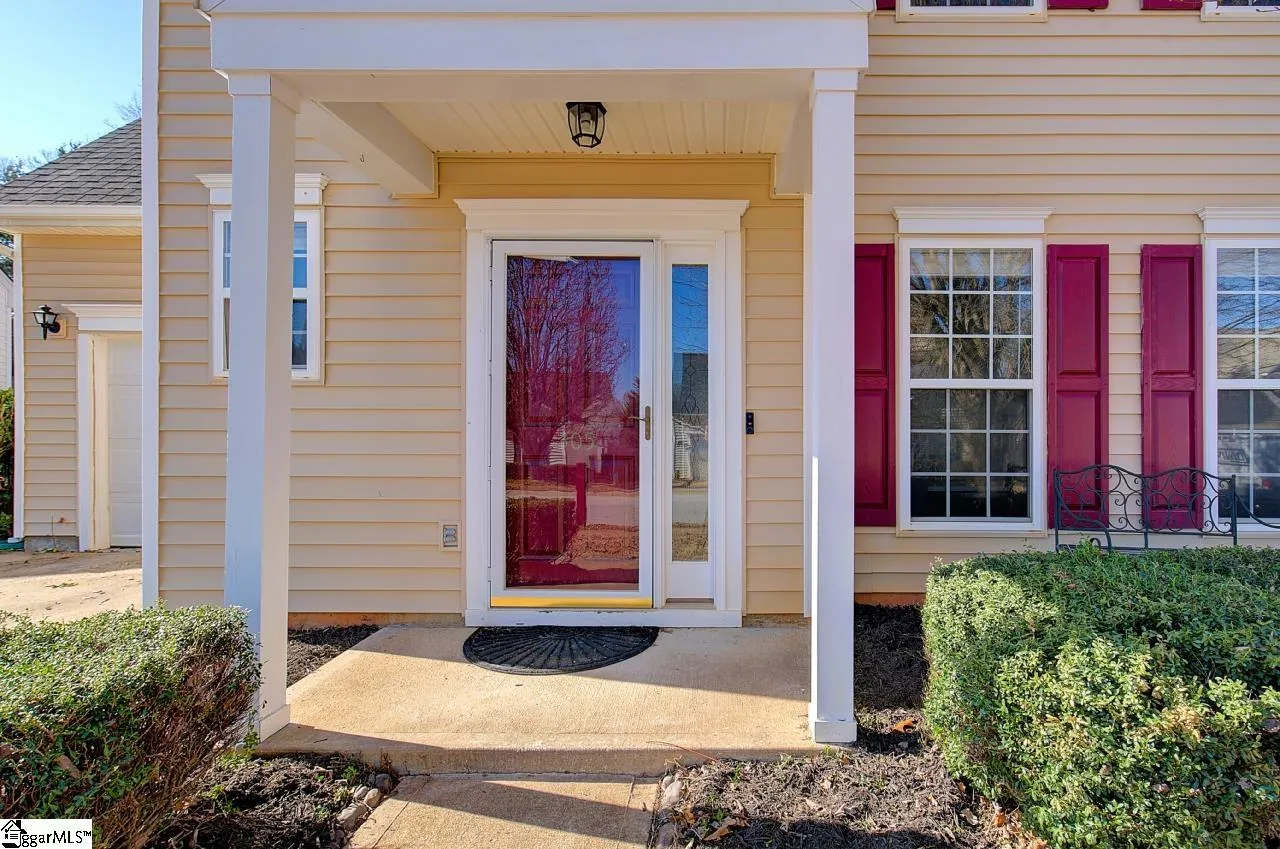 Property image 5 at 305 Stillwater Court, Simpsonville, SC 29681