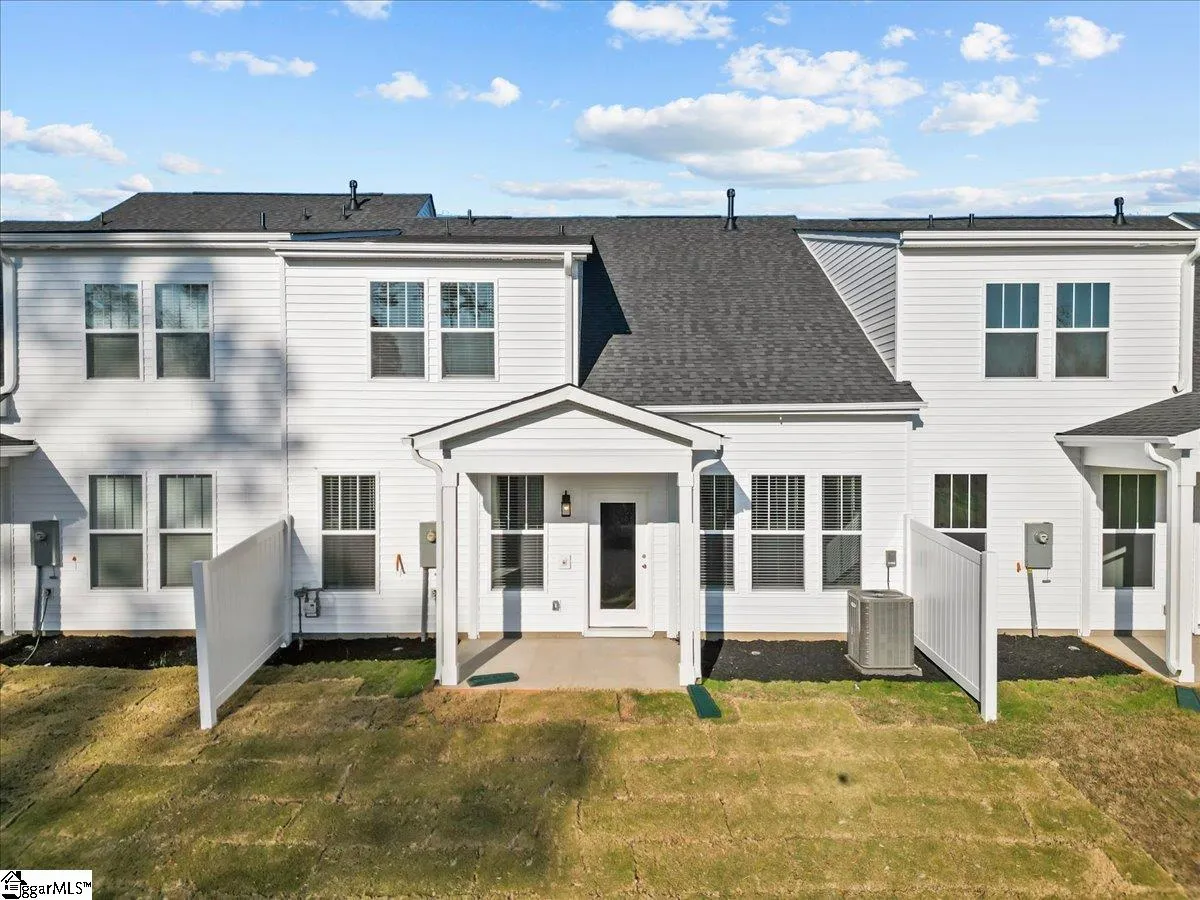 Property image 3 at 1711 Viscount Drive, Spartanburg, SC 29301-0000