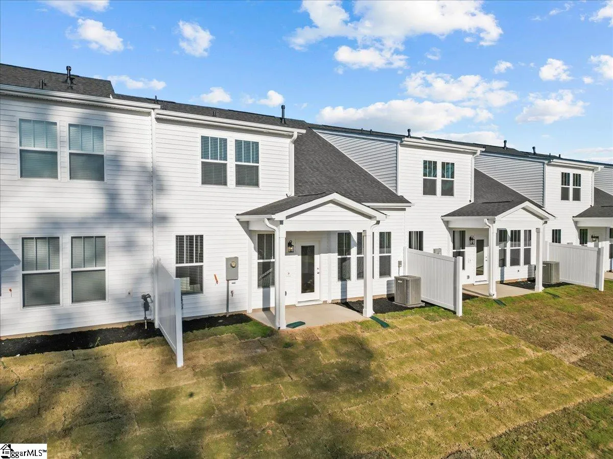 Property image 4 at 1711 Viscount Drive, Spartanburg, SC 29301-0000