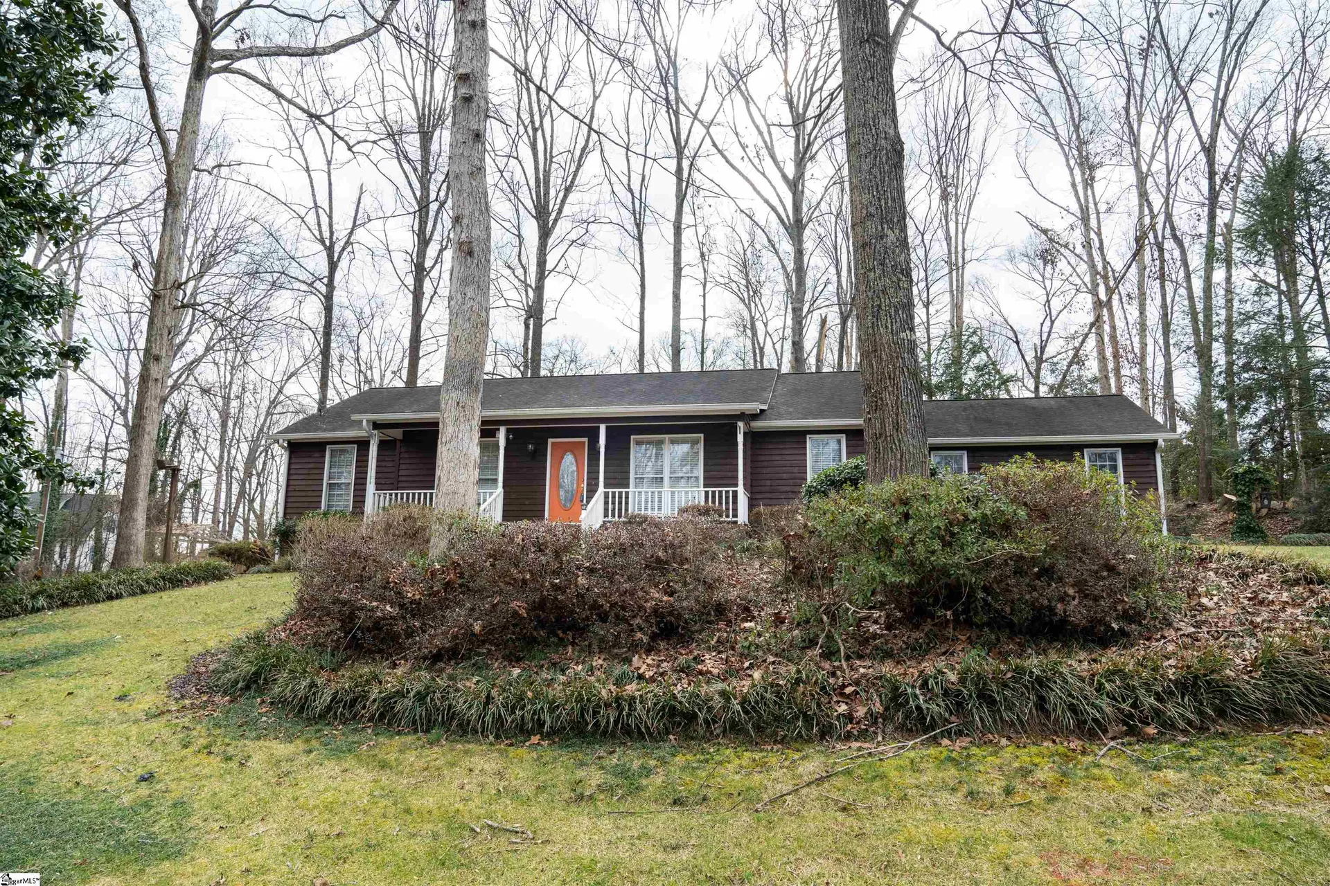 Property image 2 at 902 Sussex Court, Spartanburg, SC 29301