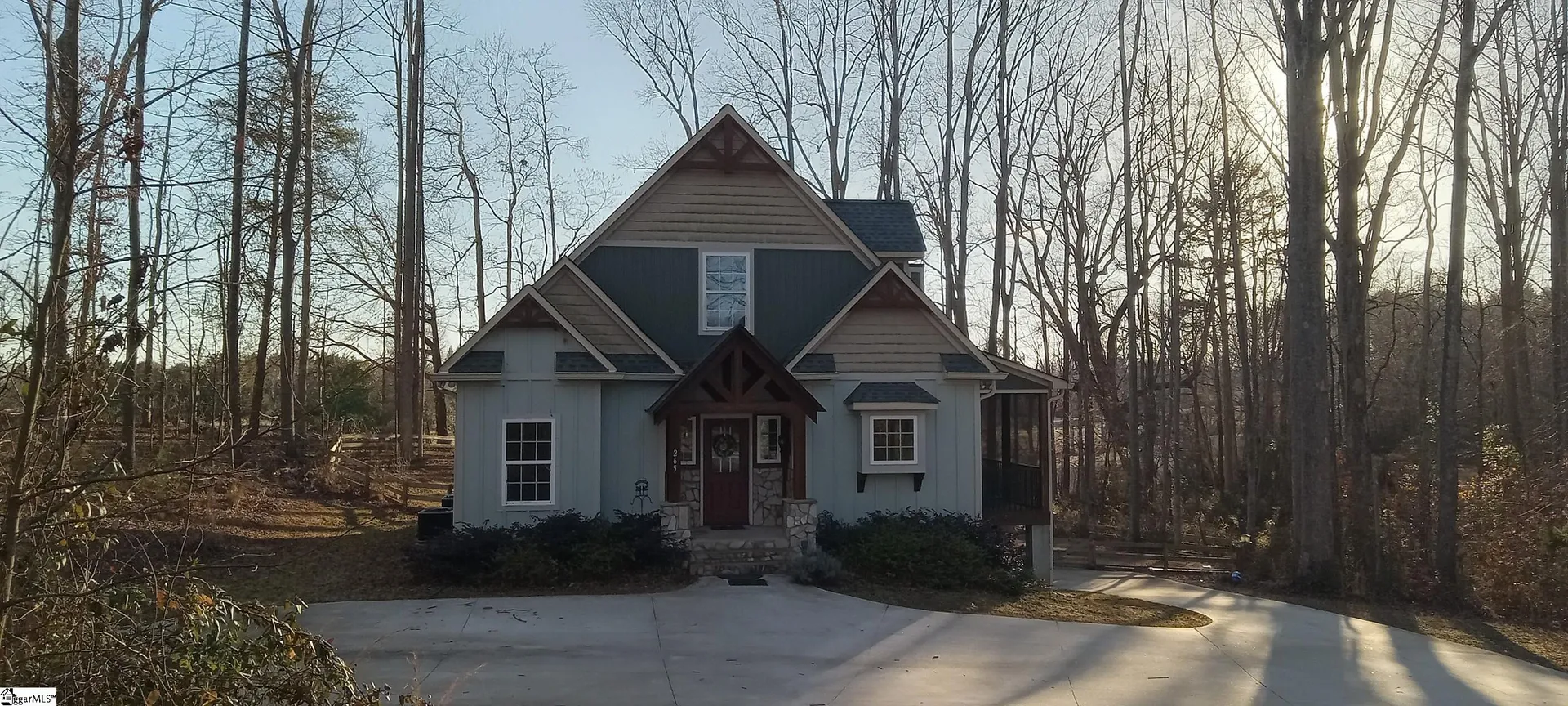 Property image 3 at 265 Links Drive, Campobello, SC 29320