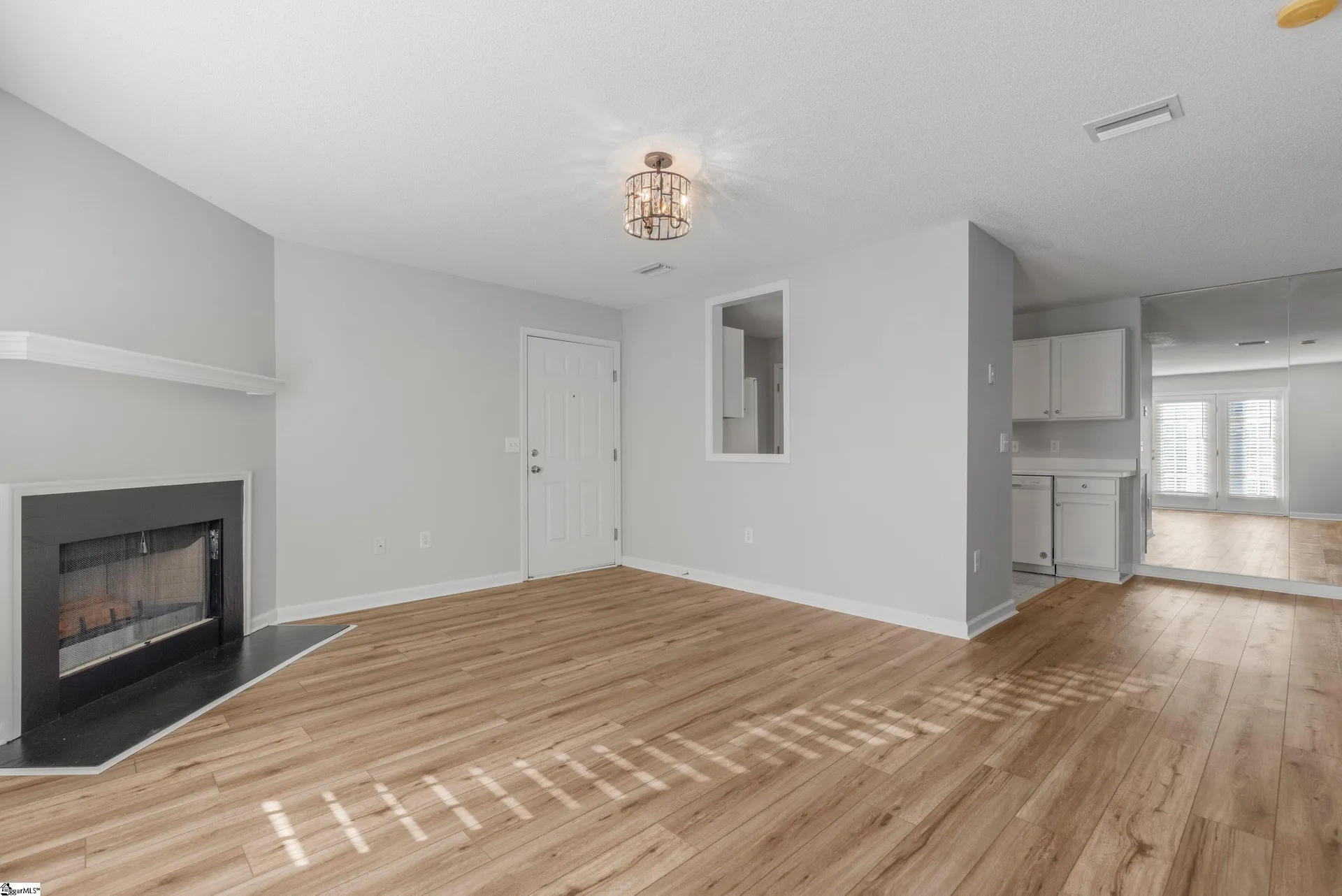 Property image 5 at 102 Pelham Square Way, Greer, SC 29650