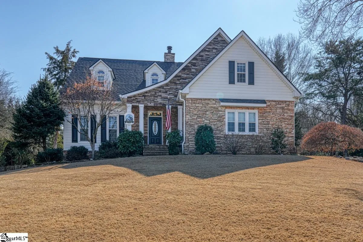 12 Avens Hill Drive