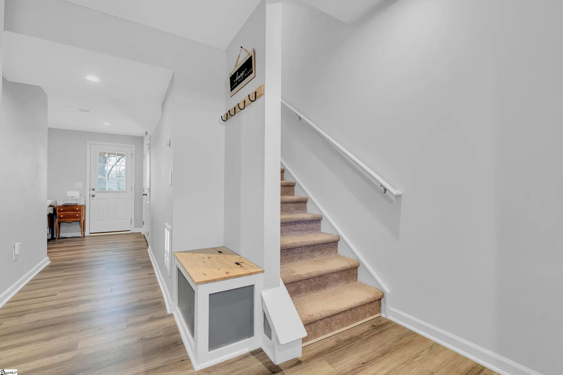 Property image 3 at 304 Brooklane Court, Easley, SC 29642