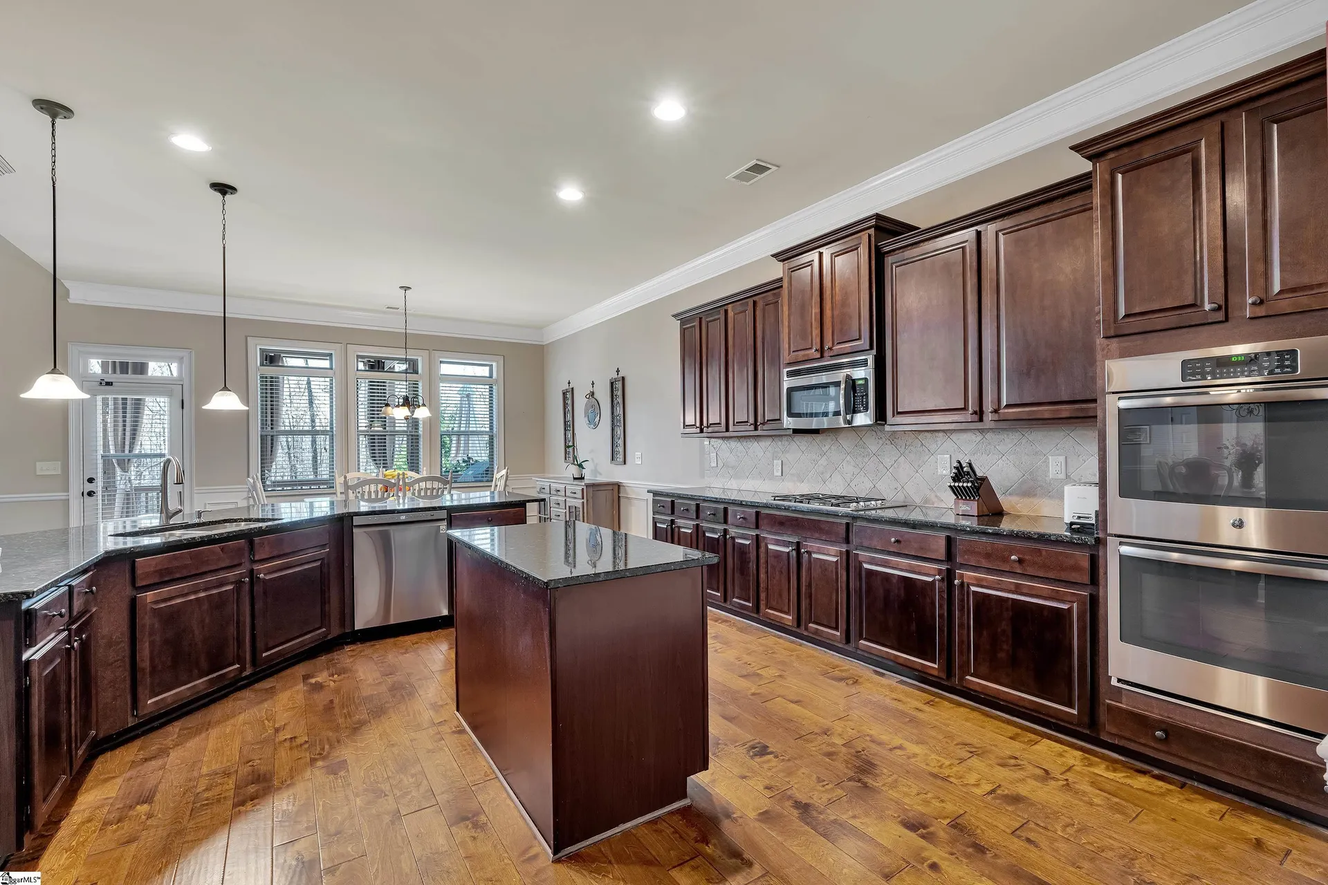 Property image 3 at 328 Sunnybrook Lane, Greer, SC 29650