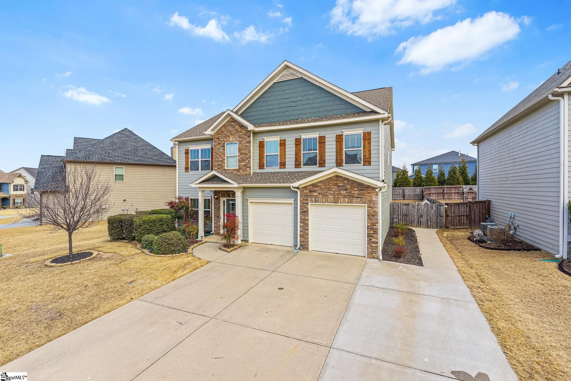 Property image 3 at 370 Bridge Crossing Drive, Simpsonville, SC 29681