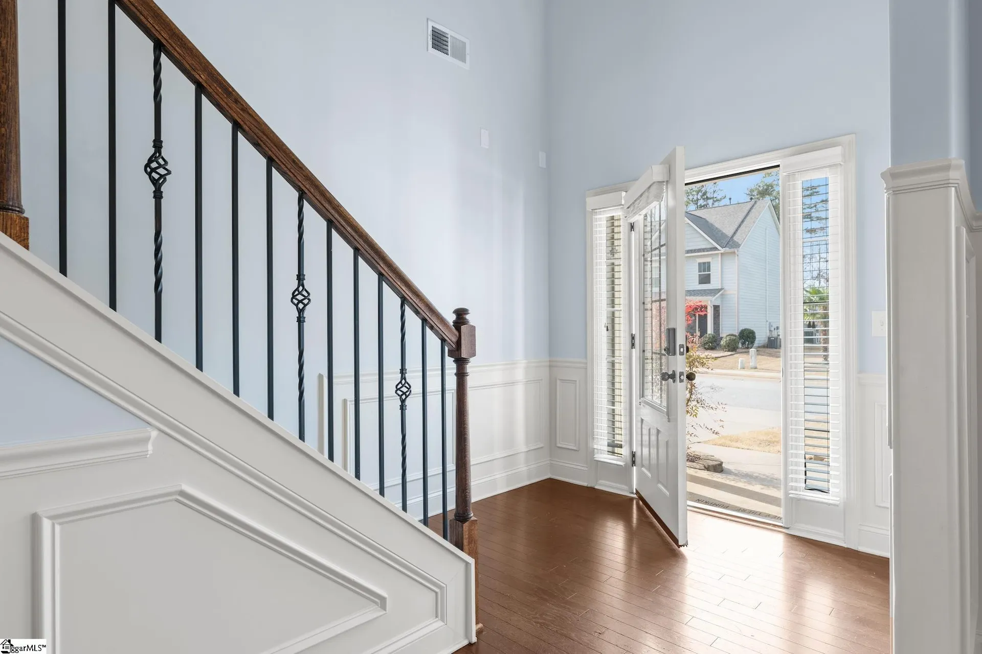 Property image 4 at 370 Bridge Crossing Drive, Simpsonville, SC 29681