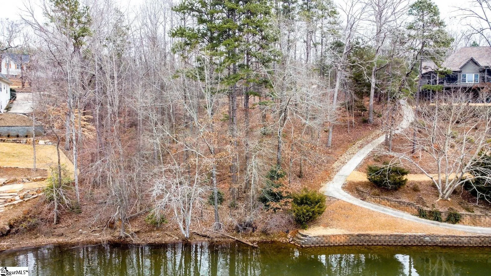 Property image 4 at 107 W Waters Edge Lane, West Union, SC 29696