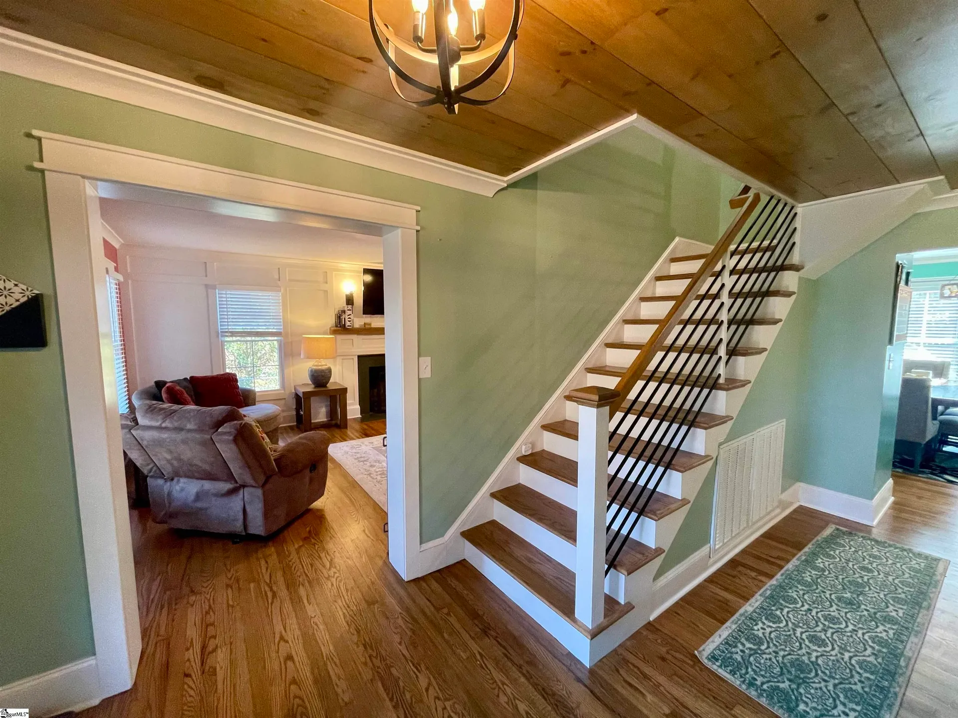 Property image 3 at 403 Elm Street, Clinton, SC 29325